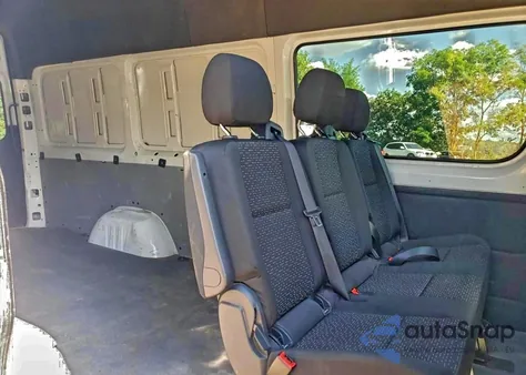 2019 Mercedes-Benz Sprinter 2500/3500 z USA, uszkodzony, nr VIN WD4PF1CDXKP185434